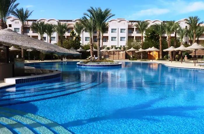 Flow Aqua Legends Resort Sahl Hasheesh 3*